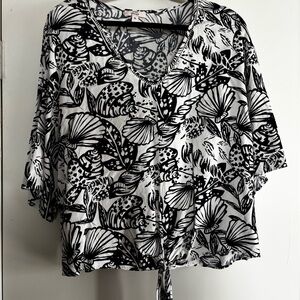 Black and White Women's Top